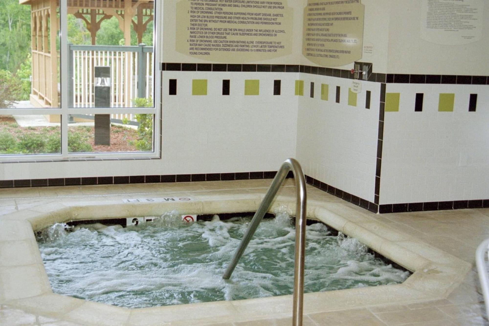Hotel Fairfield & 3*
